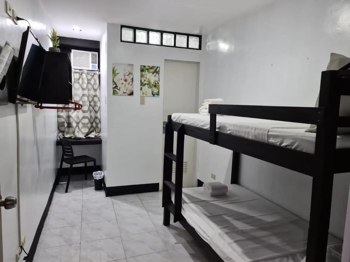 Fernando'S Hotel Sorsogon Bagian luar foto