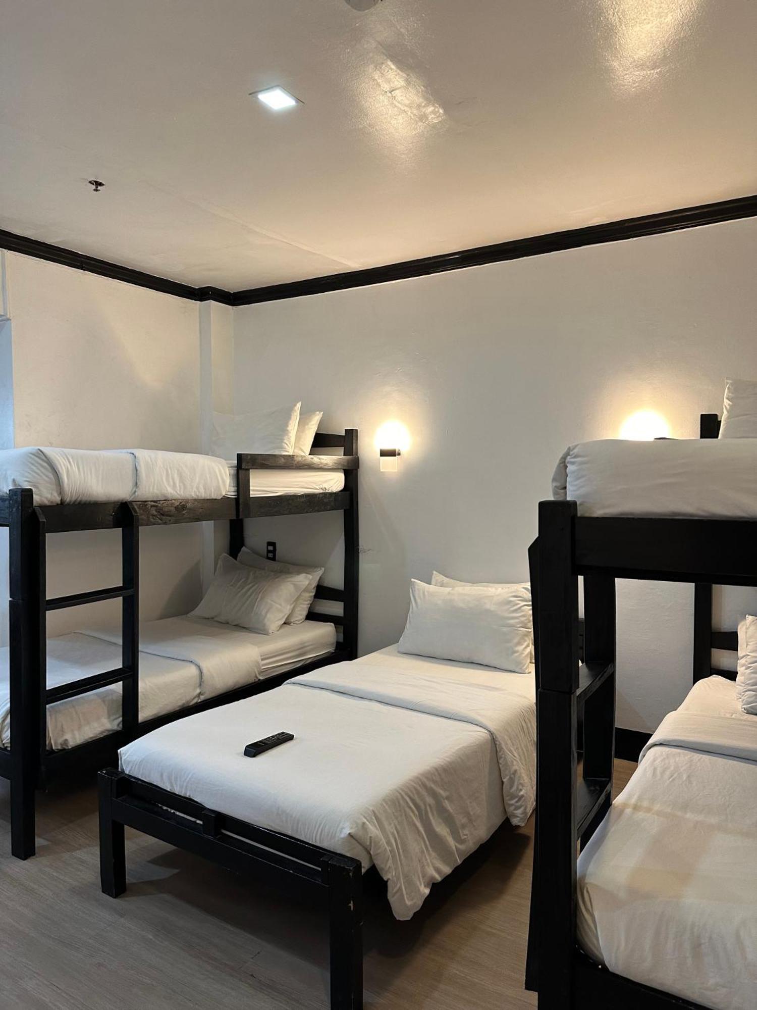 Fernando'S Hotel Sorsogon Bagian luar foto