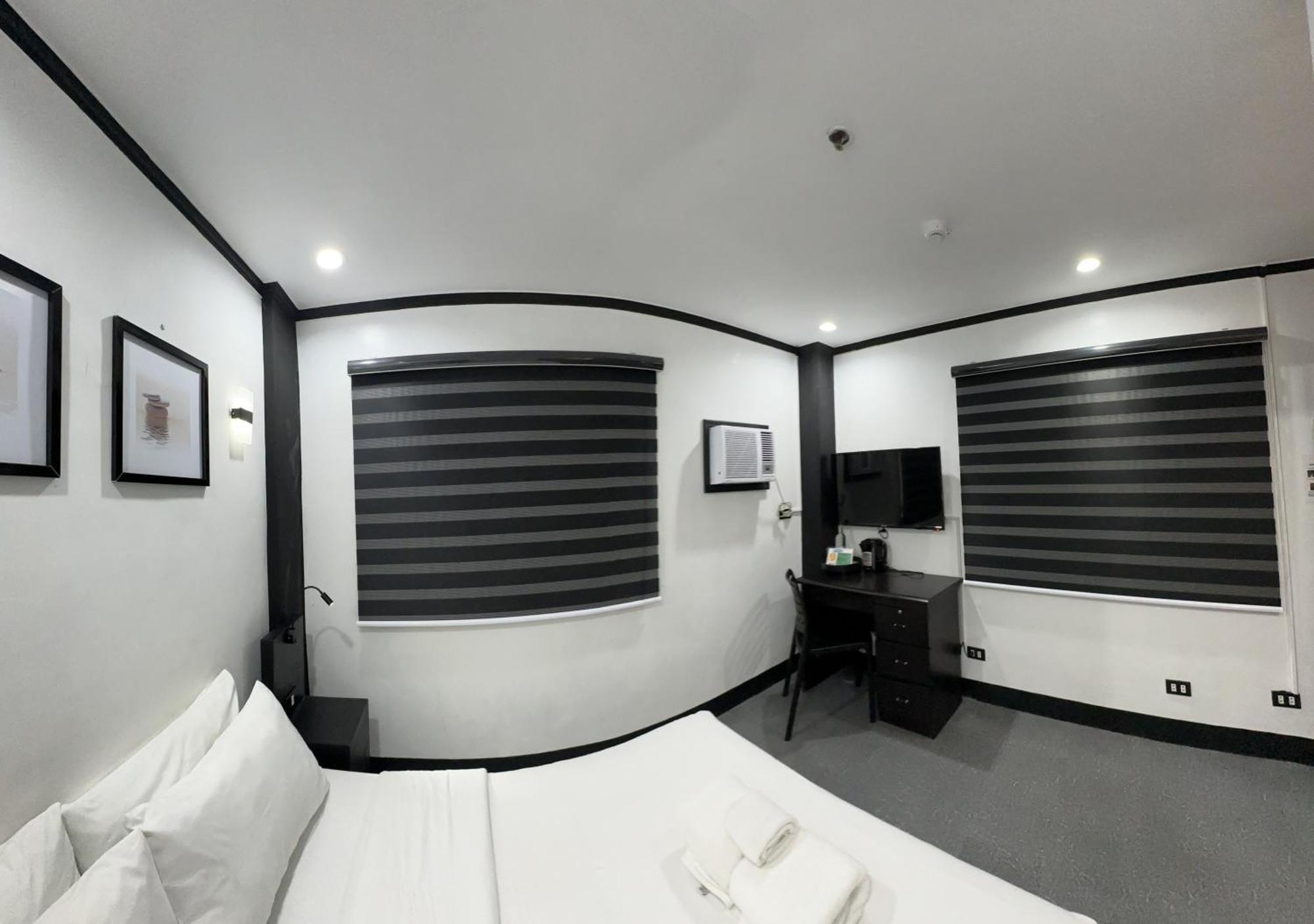Fernando'S Hotel Sorsogon Bagian luar foto