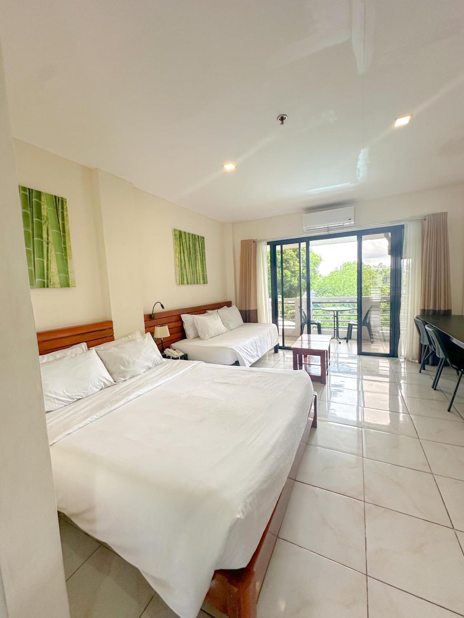 Fernando'S Hotel Sorsogon Bagian luar foto