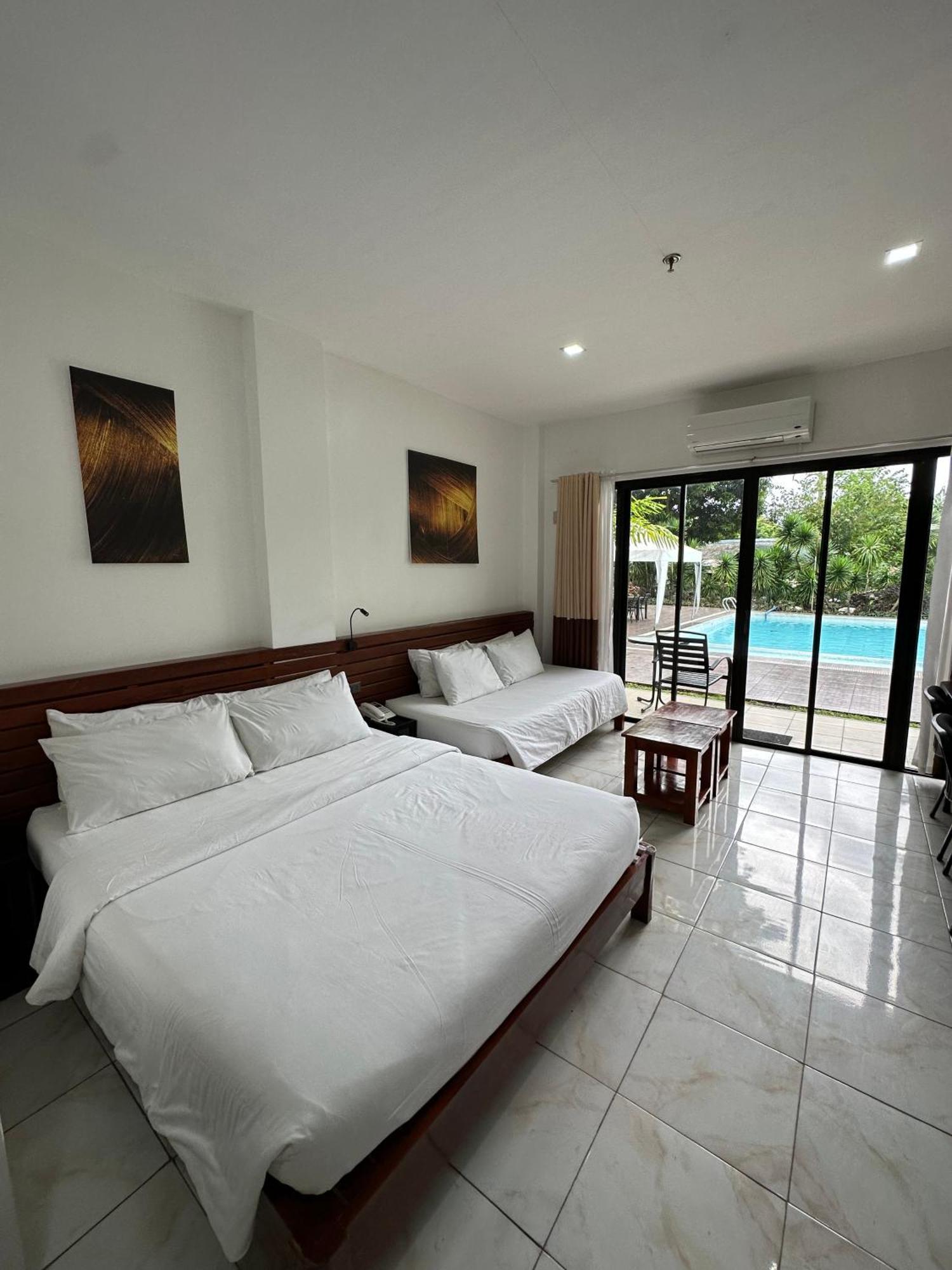 Fernando'S Hotel Sorsogon Bagian luar foto