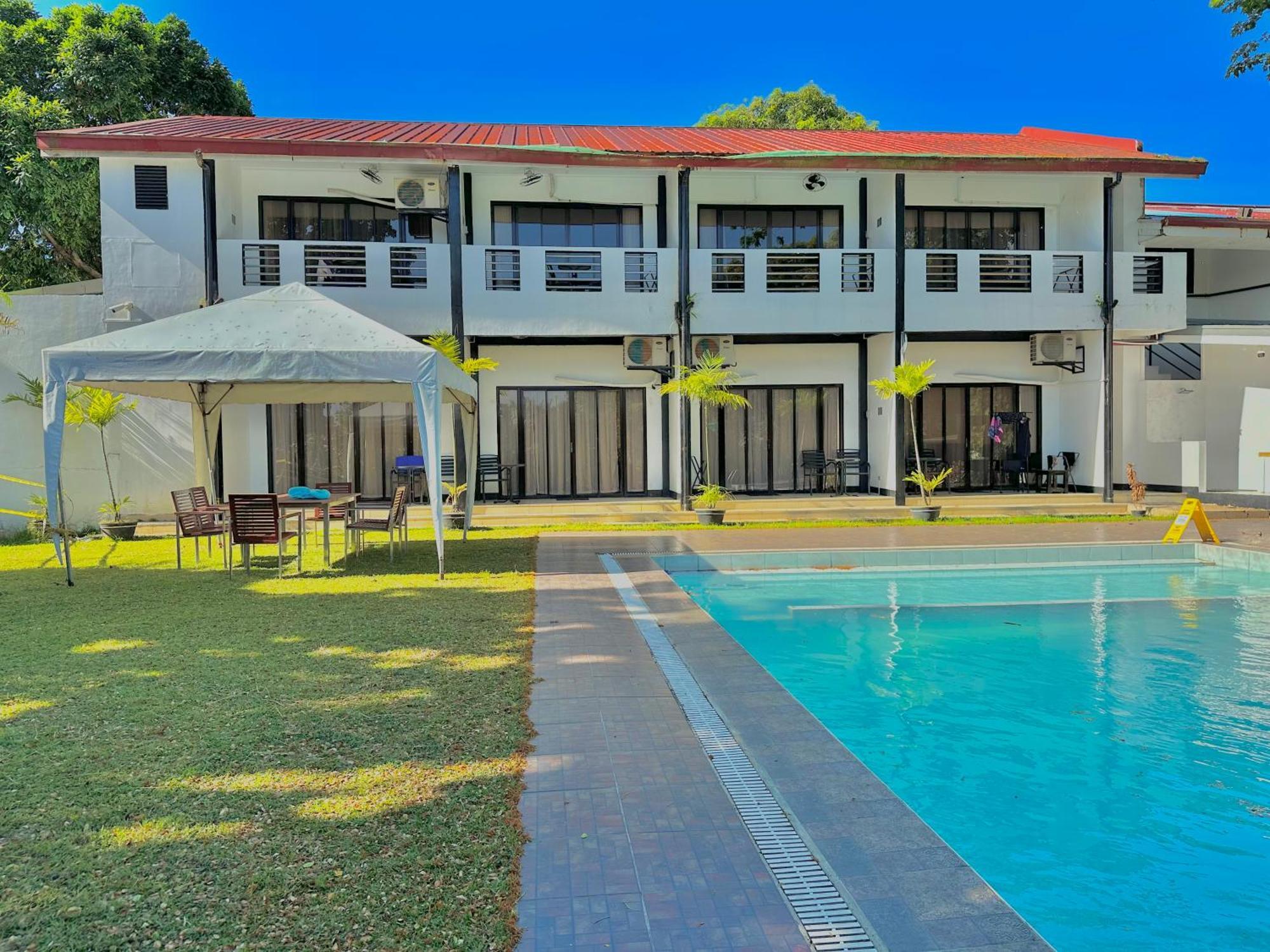 Fernando'S Hotel Sorsogon Bagian luar foto