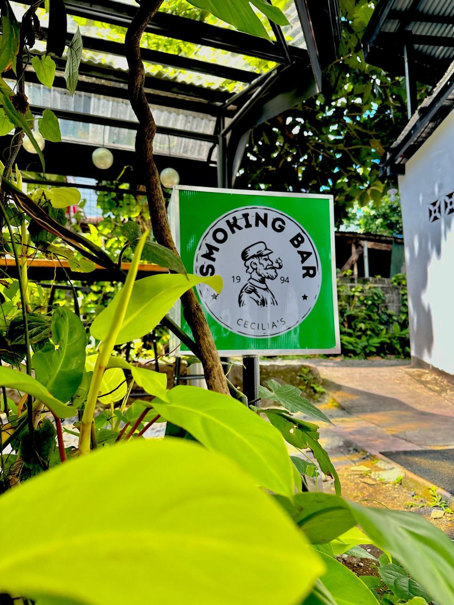 Fernando'S Hotel Sorsogon Bagian luar foto